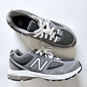 New balance 888 Men's size 7